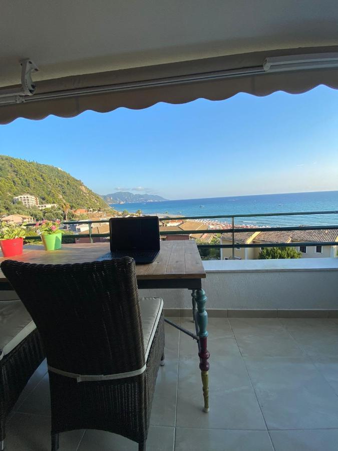 Daydream Seaview Deluxe Home 152 By New Era In Glyfada Beach Corfu מראה חיצוני תמונה